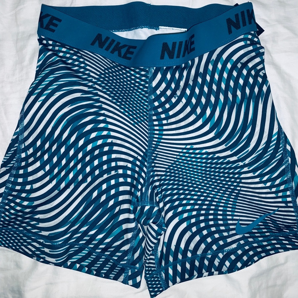Nike DRY pattern spandex